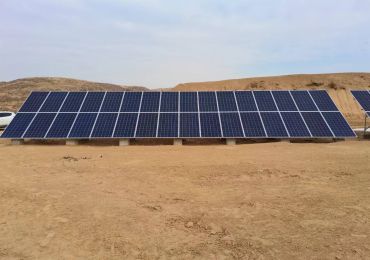 Sistema de bomba solar de 9,2 kW no condado de Shenmu, cidade de Yulin, província de Shaanxi
    